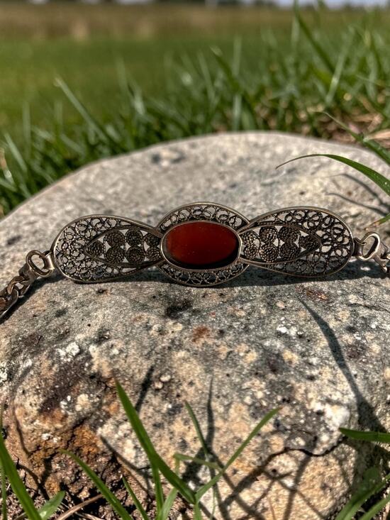 Jewelry - Vintage Sterling Silver Oval Carnelian Agate Cabochon Filigree Panel Bracelet Or